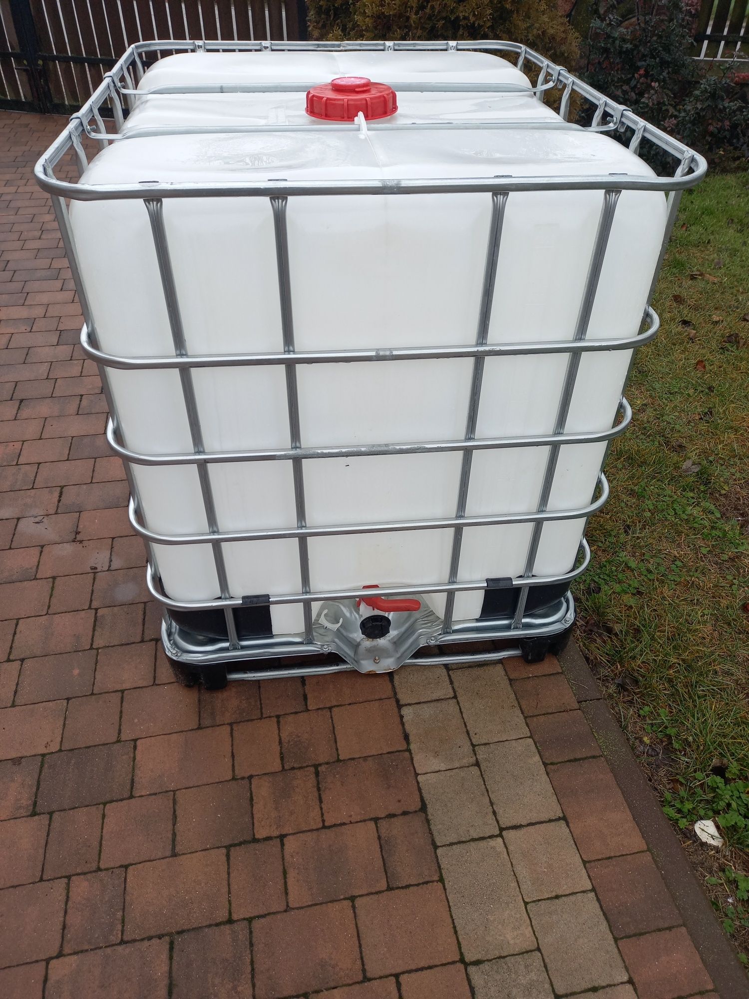 ZBIORNIKI [ mauzer] 1000l