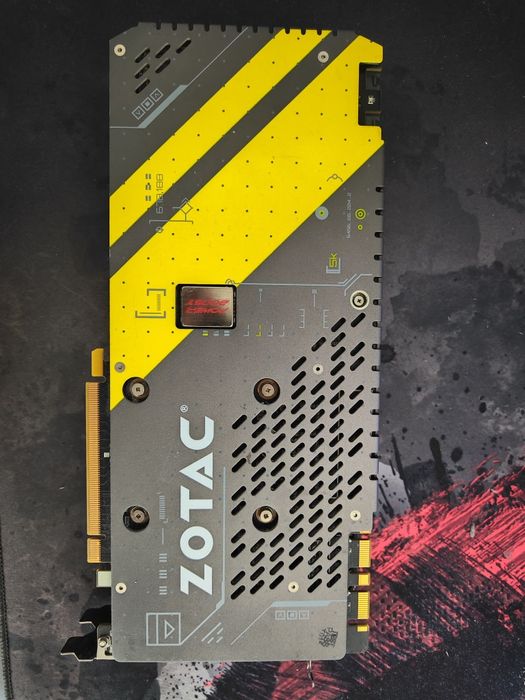 Продам GTX 1080 ZOTAC 8GB