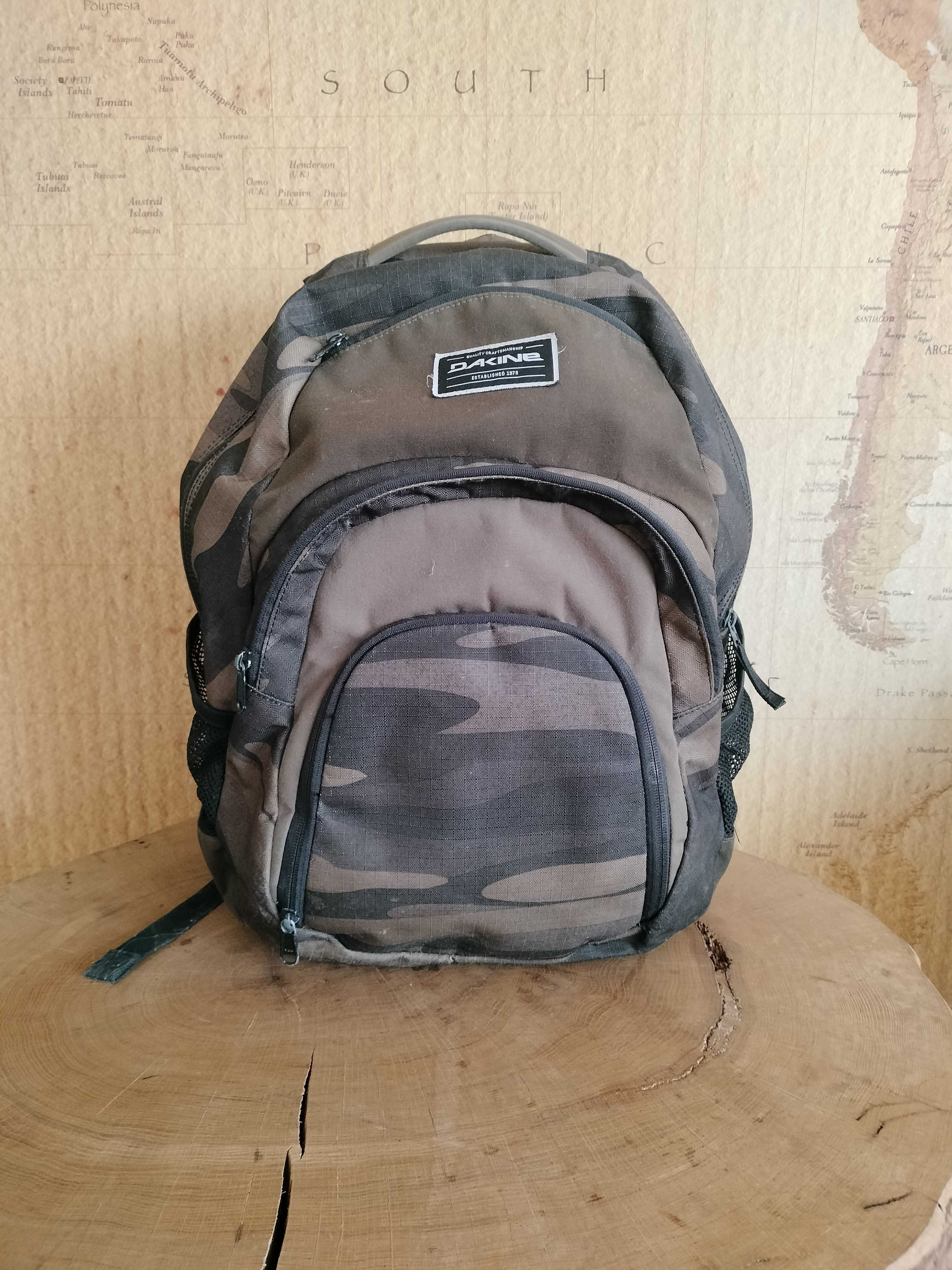 plecak Dakine Campus L 33 L miesci laptop