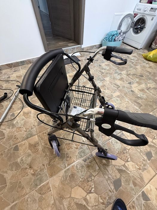 Sprzedam chodzik/balkonik dla Seniora