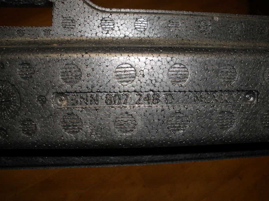 Абсорбер переднего бампера VW Tiguan allspace 2020