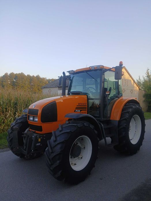 Rezerwacja !! Renault ARES 640 RZ