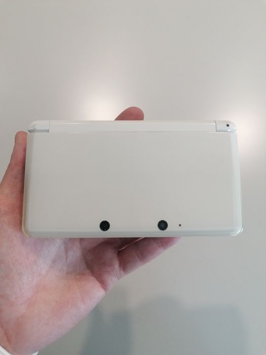 Nintendo 3DS Branca 32GB Homebrew