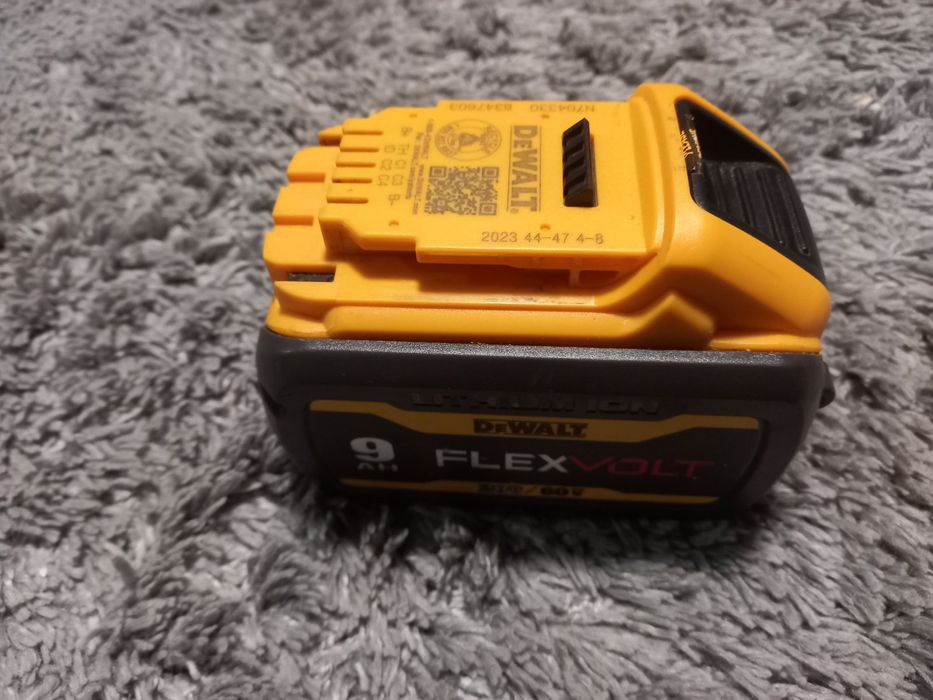 Циркулярная пила dewalt dcs570 імпакт dcf850 шурик 791 флексвольт 9а м