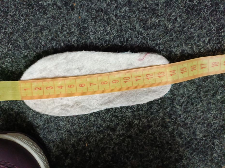 Дутіки на дівчинку