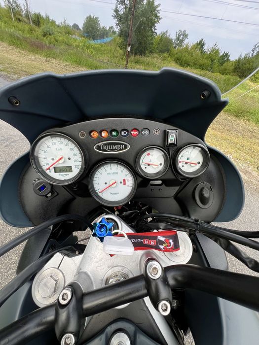 Triumph tiger 955i REZERWACJA DO 24.08