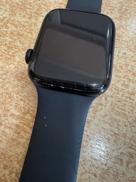 Смарт-годинник Apple Watch SE 2 GPS 44mm