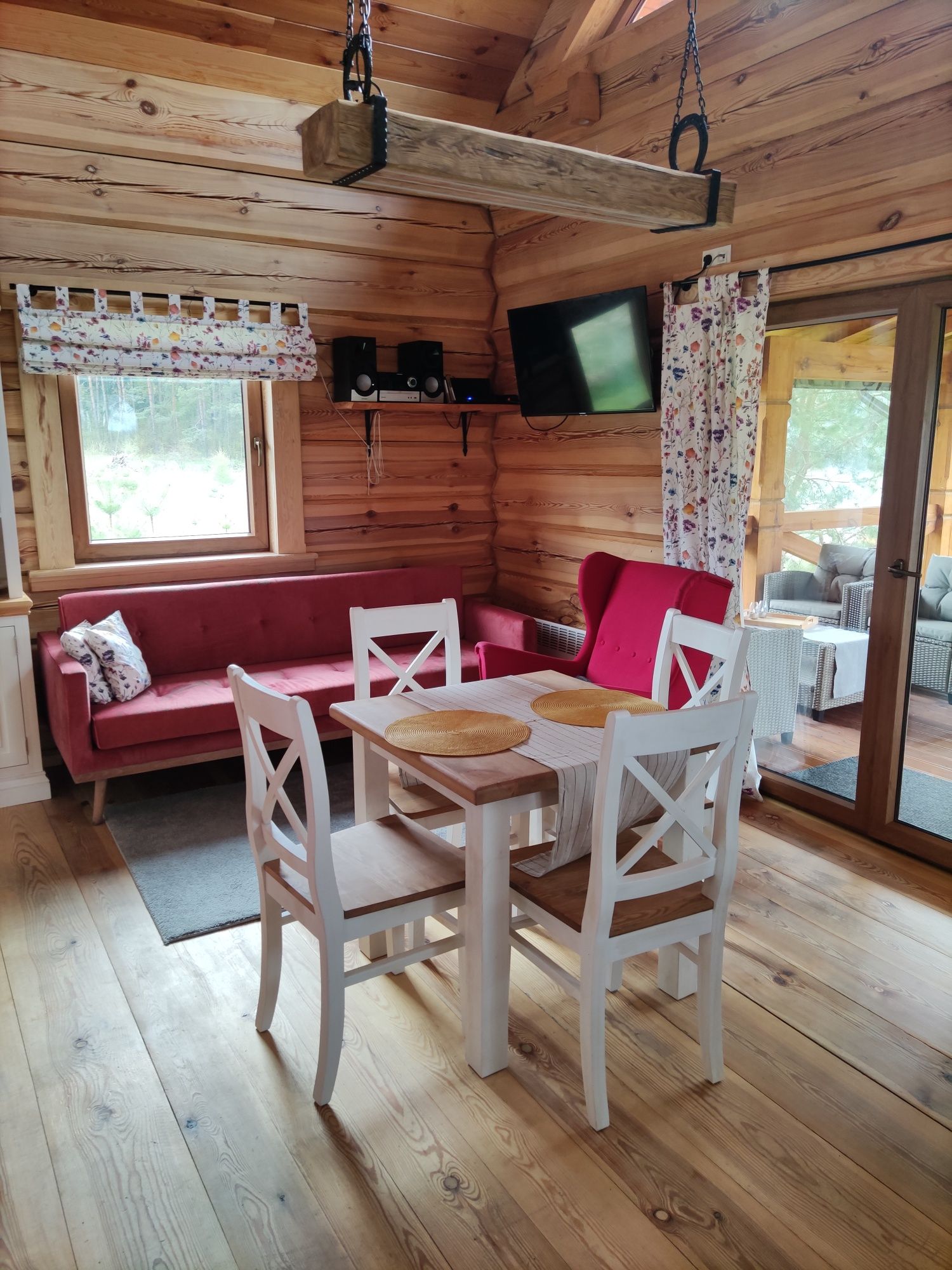 Domek Mazury, całoroczny dom z bala, sauna, balia na wyłączność