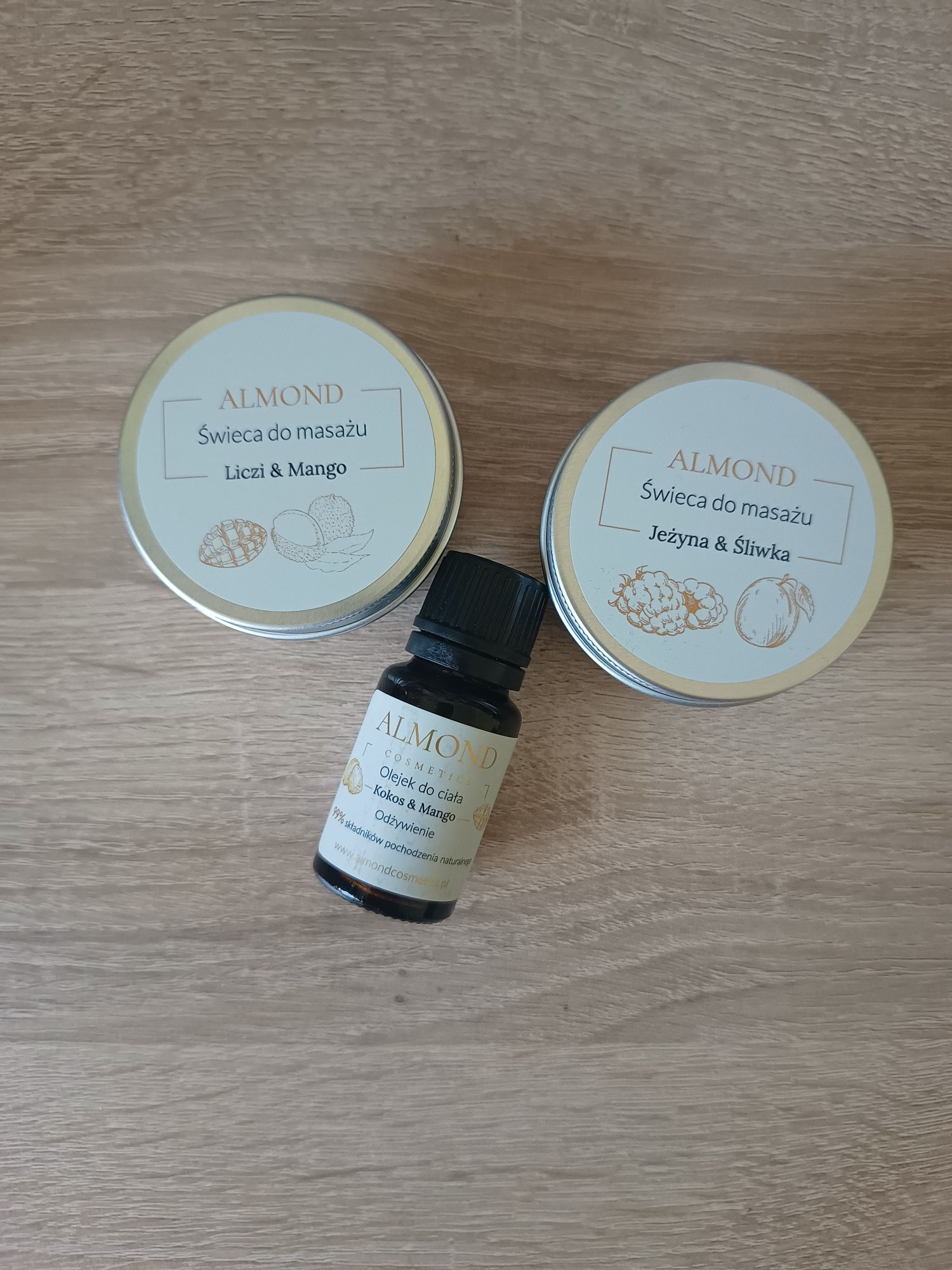 Zestaw almond cosmetics do masażu, świece, olejek, torba