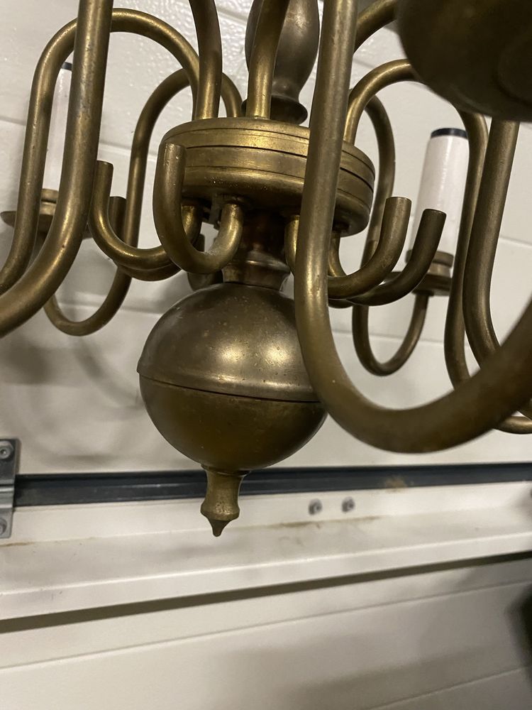 Lampa wisząca ośmioramienna