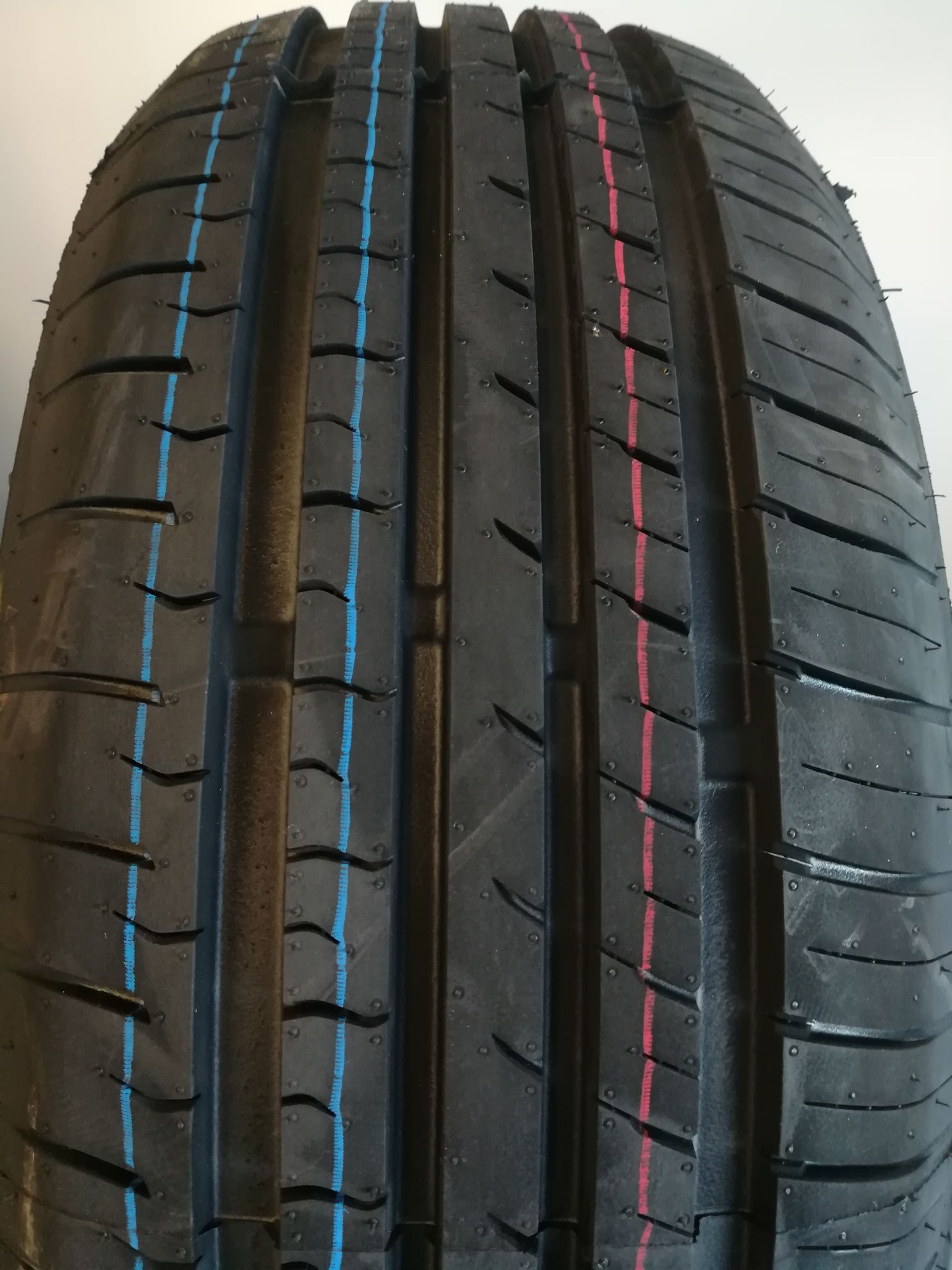 Opony letnie 205/55R16 NOWE!