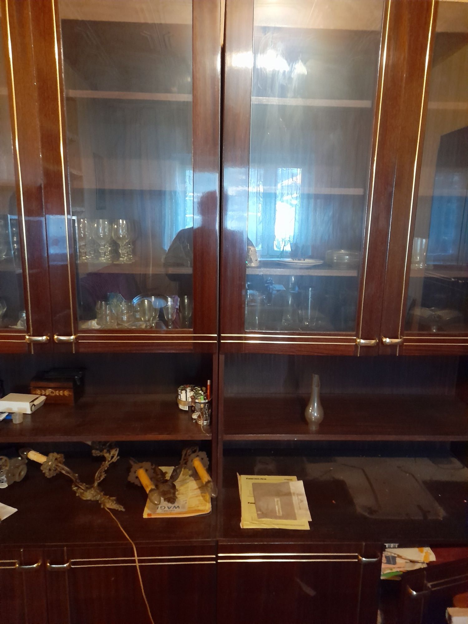 Solidna meblościanka w stylu PRL