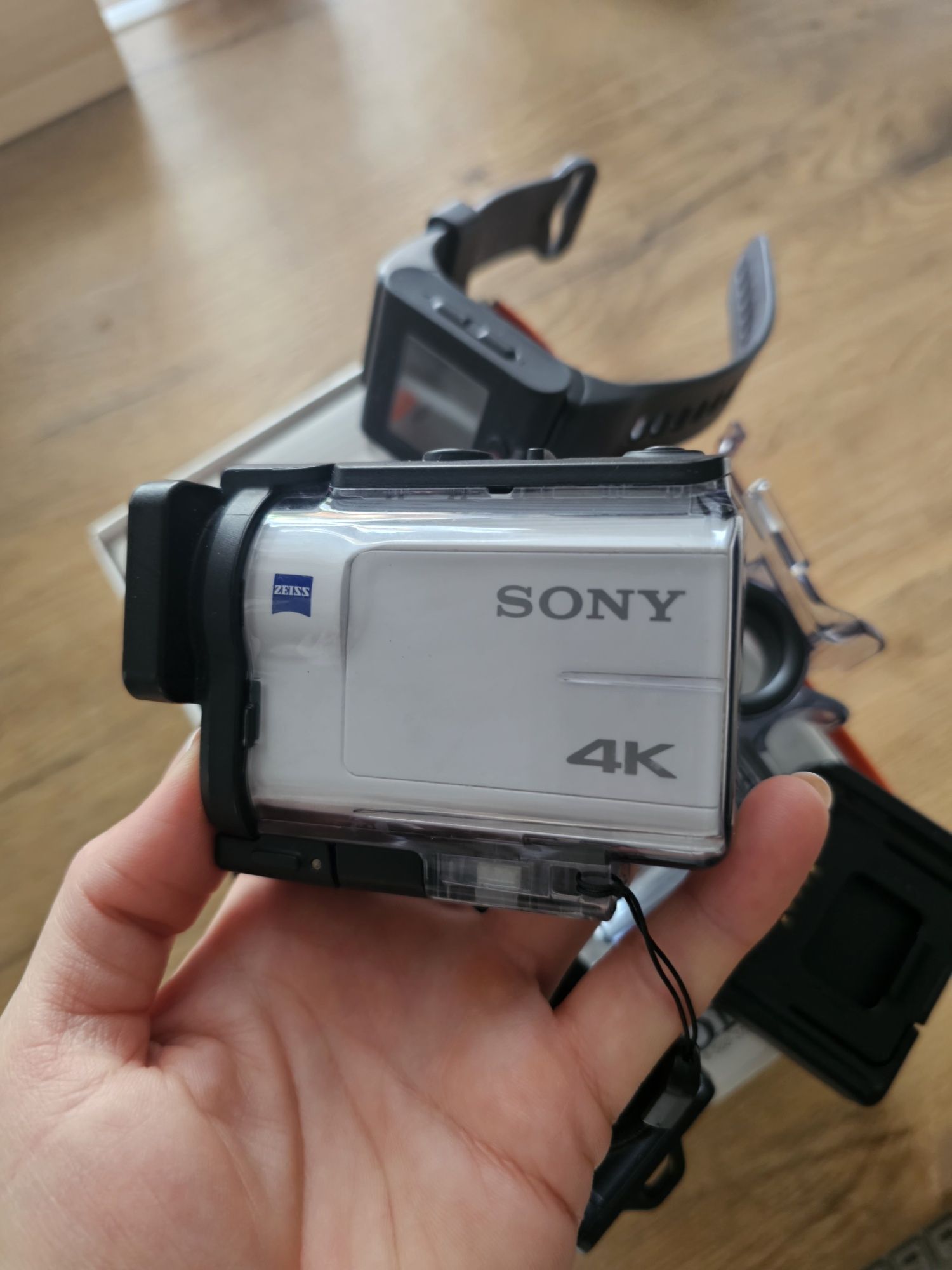 Екшн камера sony  4 К FDR-X3000R