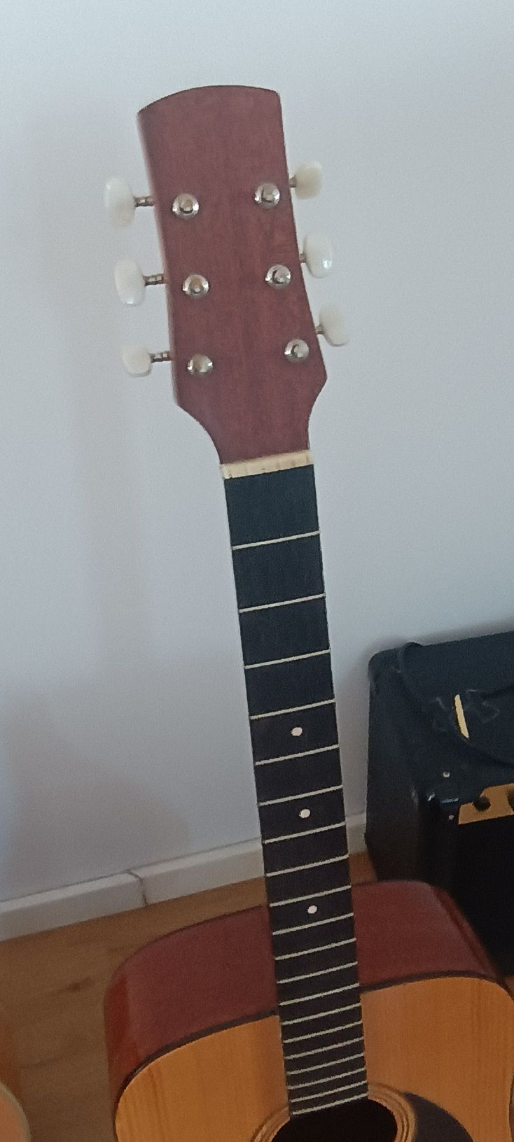Guitarra ideal para principiantes