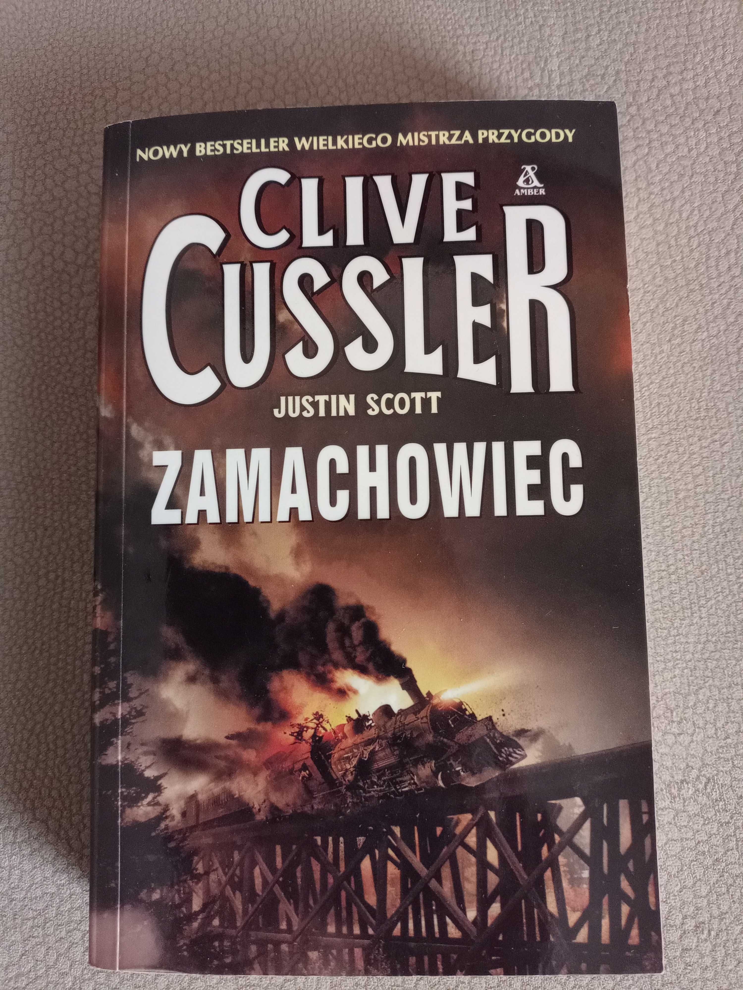 "Zamachowiec" - Clive Cussler