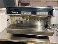 Ekspres do kawy simonelli aurelia