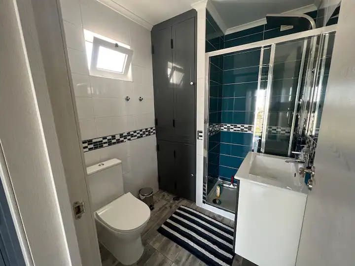 Apartamento com rooftop e vista mar – Centro de Albufeira