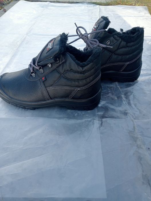 Ботінки робочі зимові.