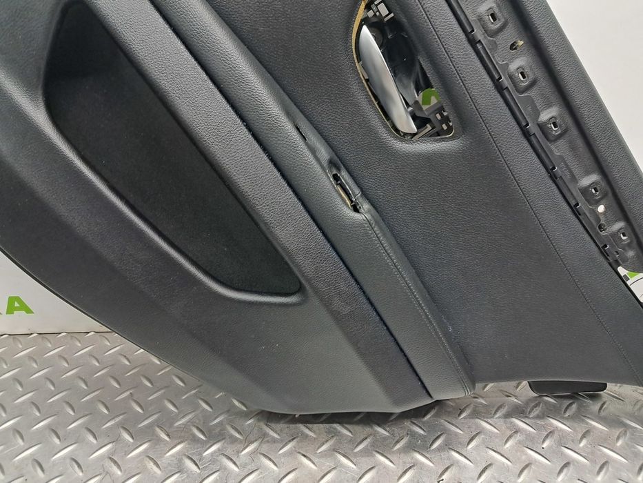 Обшивка двери карта дверная задняя правая BMW BMW 5 F10 51427273280