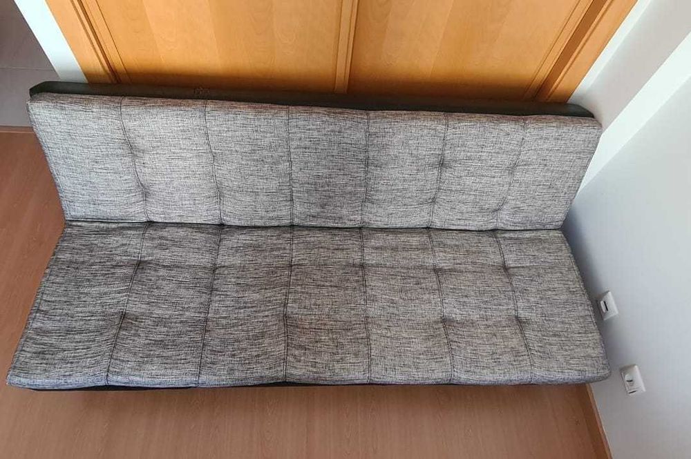 Sofá /Cama pouco uso