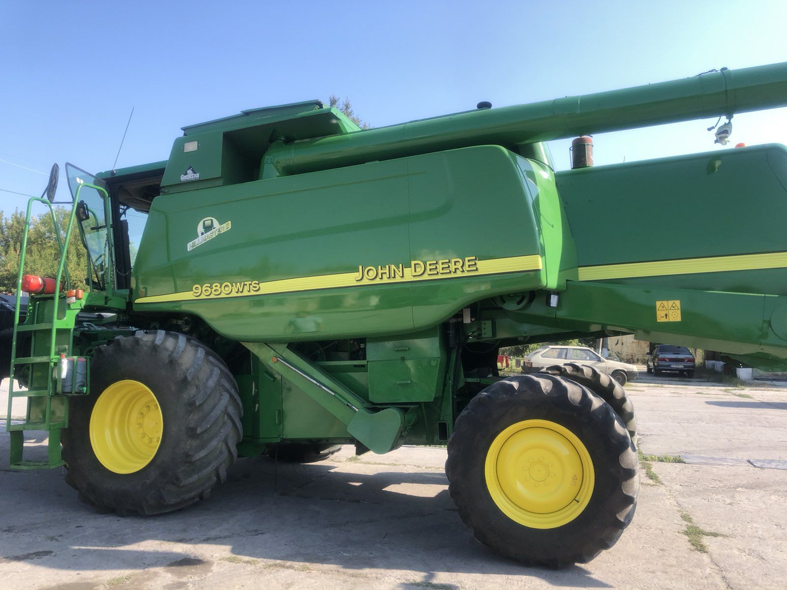 Комбайн John Deere Джон дир 9680