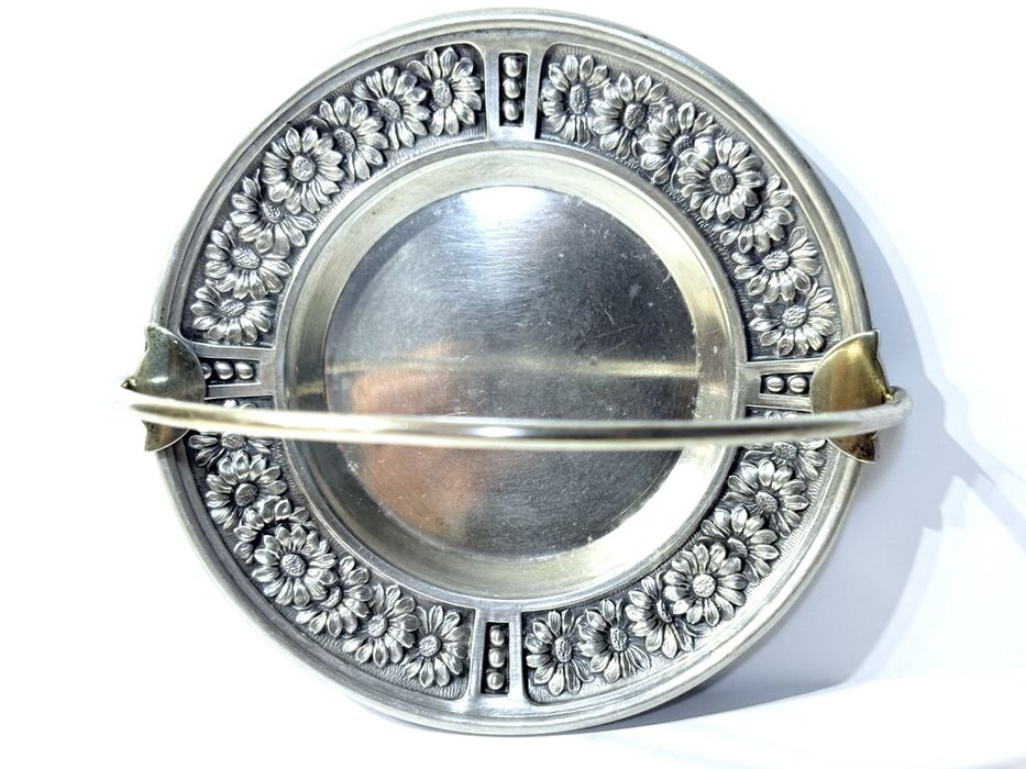 Lindissima antiga aneleira com asa em prata contrastada Leitão & Irmão