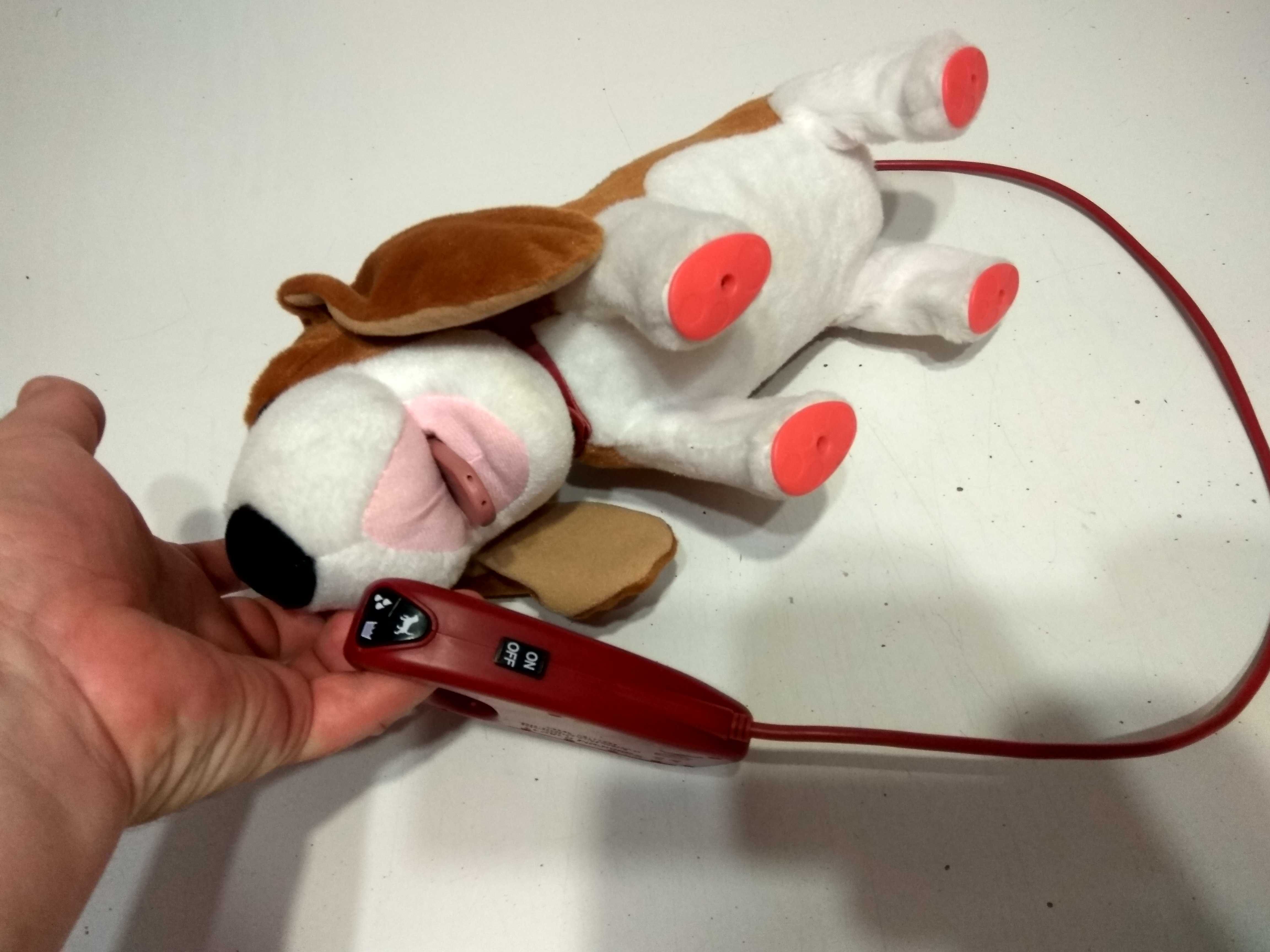 Культовая немецкая игрушка PIPI MAX Beagle .