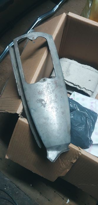 Narożnik słupek lampy fiat 126p