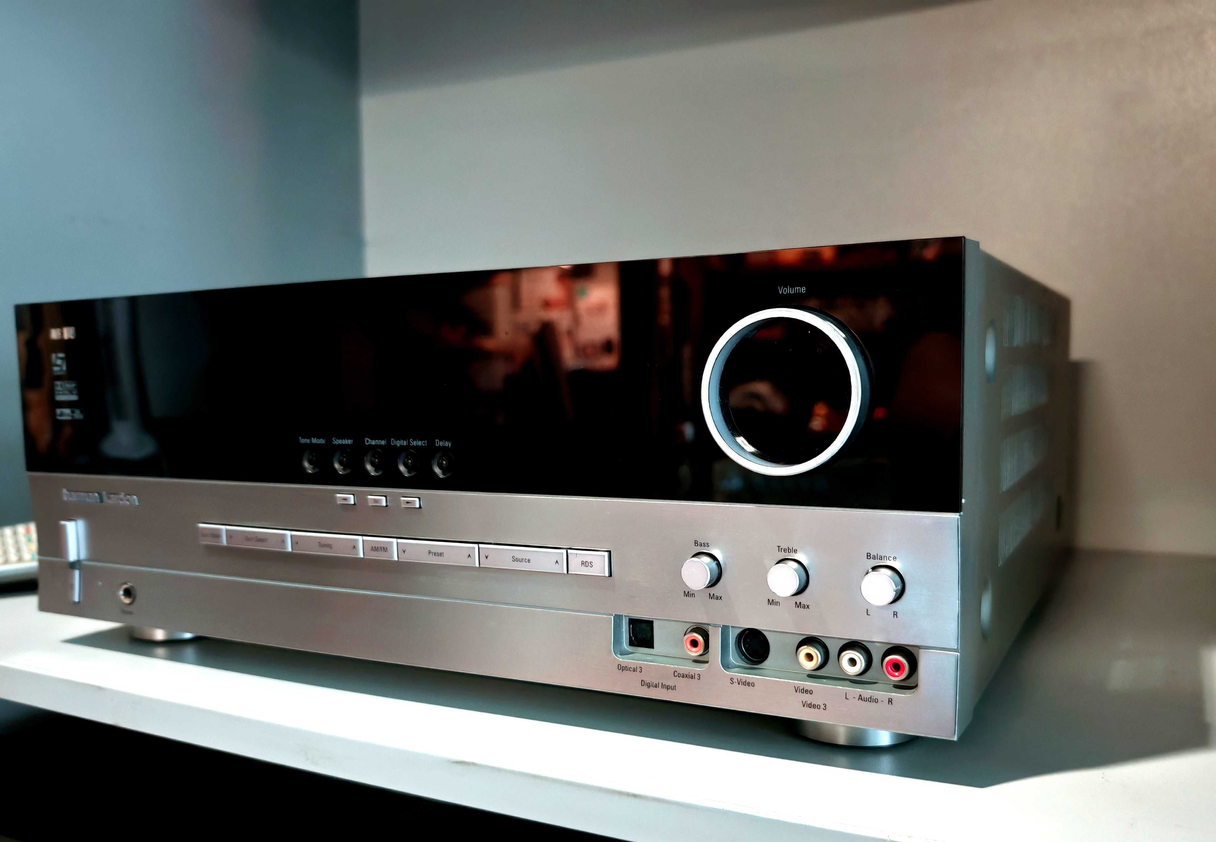 Amplituner AV Harman-Kardon AVR 135 Dolby ProLogic2 6.1 DTS RDS Pilot