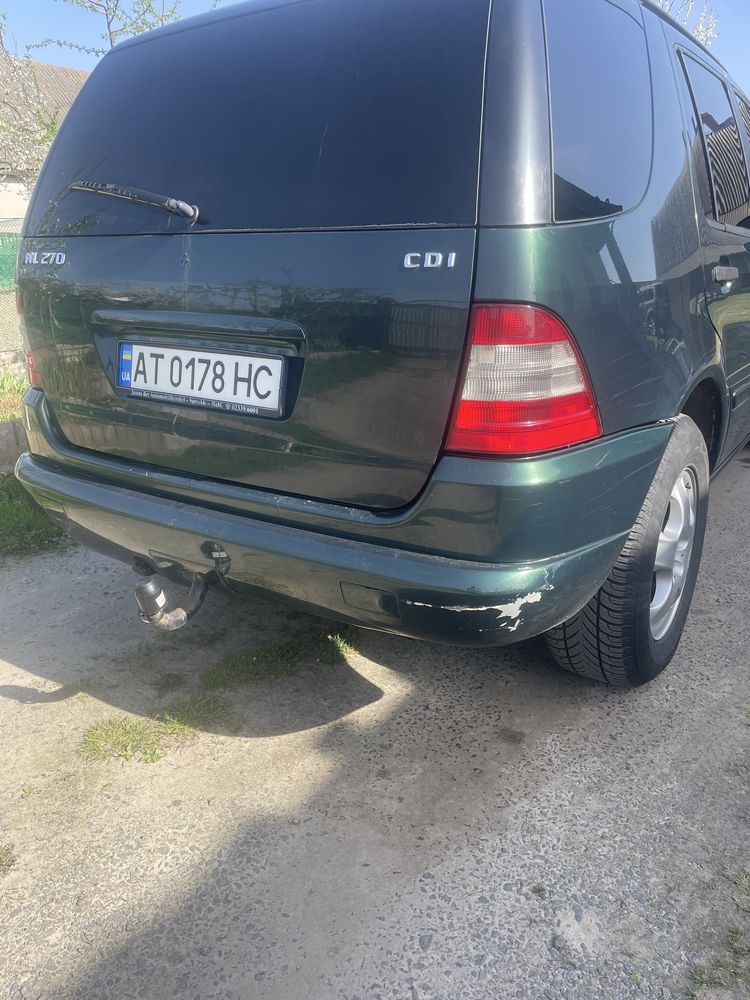 Мерсадес МЛ 270 .