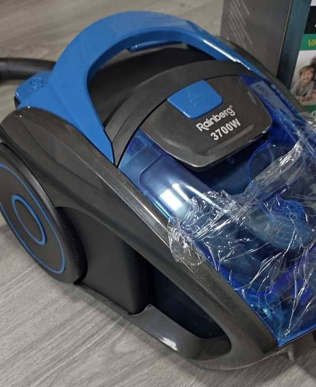 Пилосос 3700W без мішковий іде з турбощіткою 2.5л контейнер