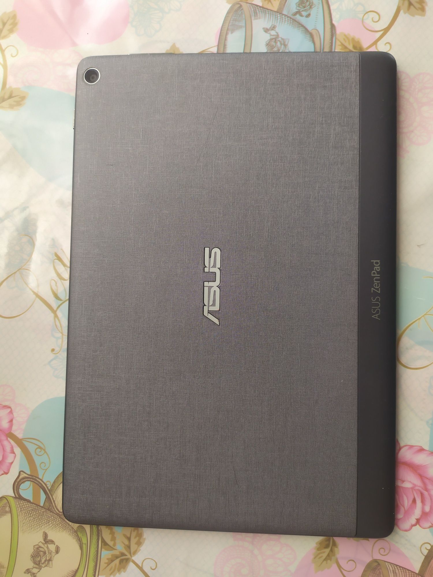 Планшет ASUS ZENPAD 10