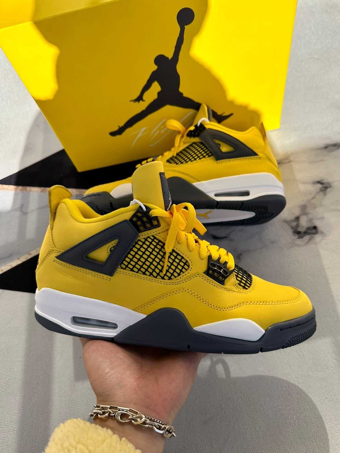 Jordan4Air4RetroLightning UnisexTrampki R.41
