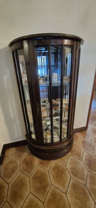 Móvel vitrine excelente estado