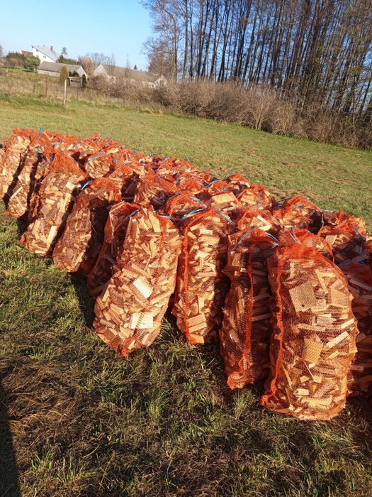 Zrębka opałowa sucha,drewno opałowe,gratis