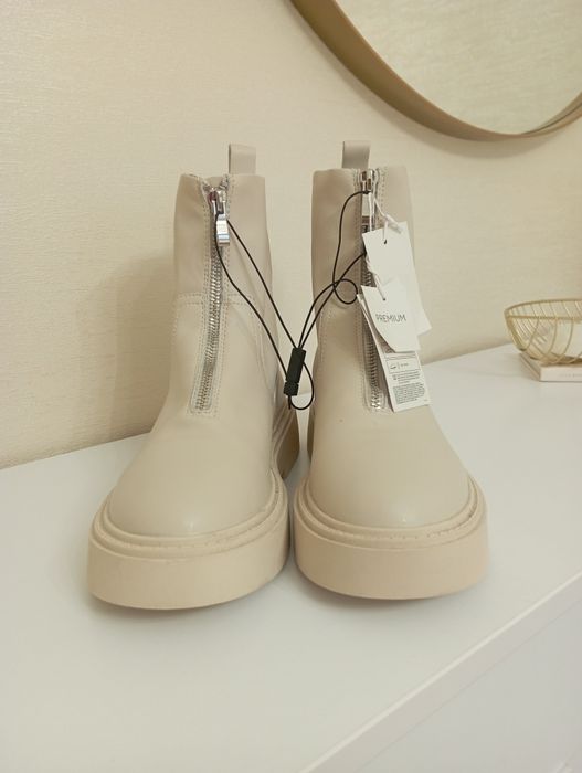 Челсі , сапоги Reserved шкіра.