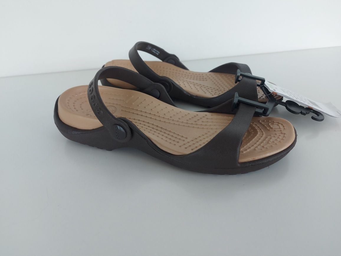 Buty sandały Crocs Cleo w rozmiarze 36-37 Nowe