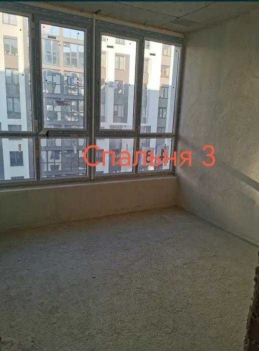 Продається 3 к.квартира - під ремонт! Паркова Алея