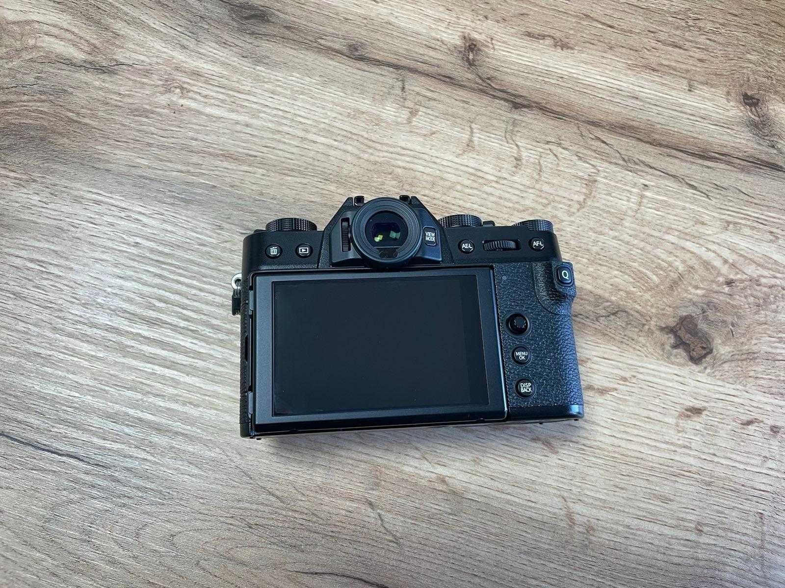 FUJIFILM X-T30 II + об’єктив XC15-45mm f/3.5-5.6 OIS PZ В наяаності