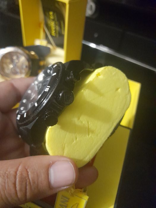 Relógio invicta original na caixa preto