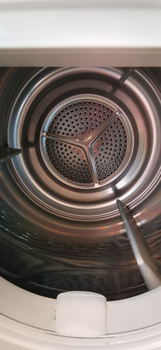 Máquina de secar roupa Electrolux