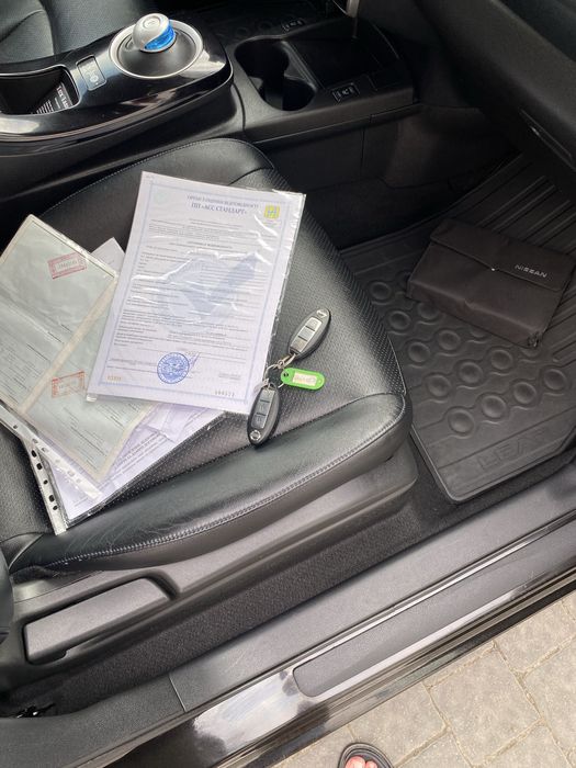 Ніссан ліф 11/12 поділок