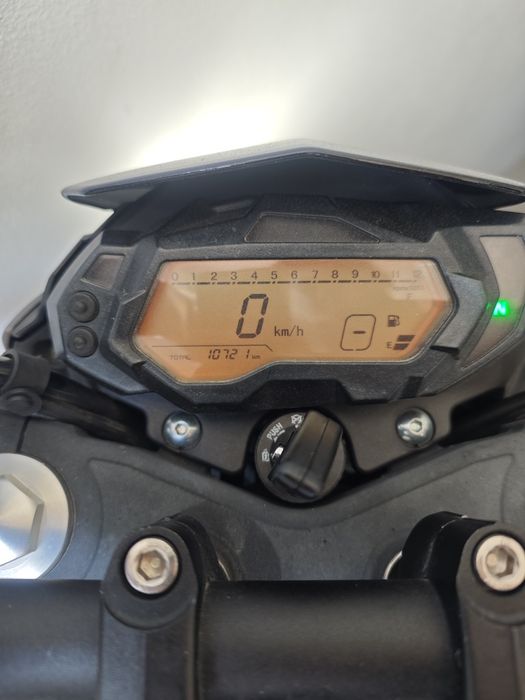 Benelli BN 125 – Março 2024