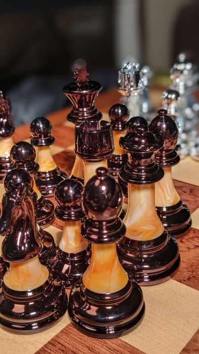 Шахи VIP класу | Дерево + акрил | Подарунок на рівні!