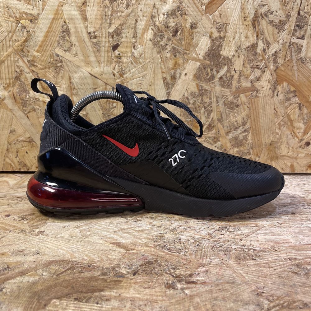 Чоловічі кросівки Nike Air Max 270 "Bred" DR8616-002