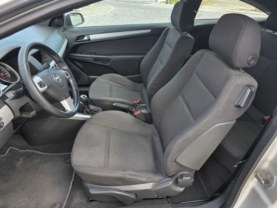 Opel astra GTC 1.3cdti nacional