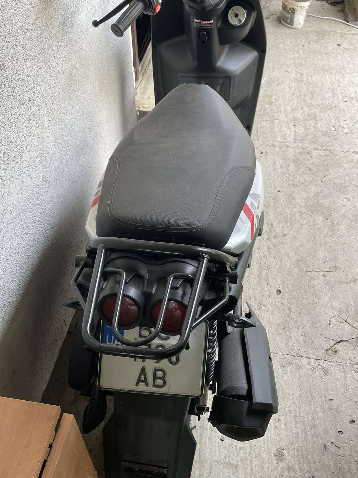 Продається YIBEH