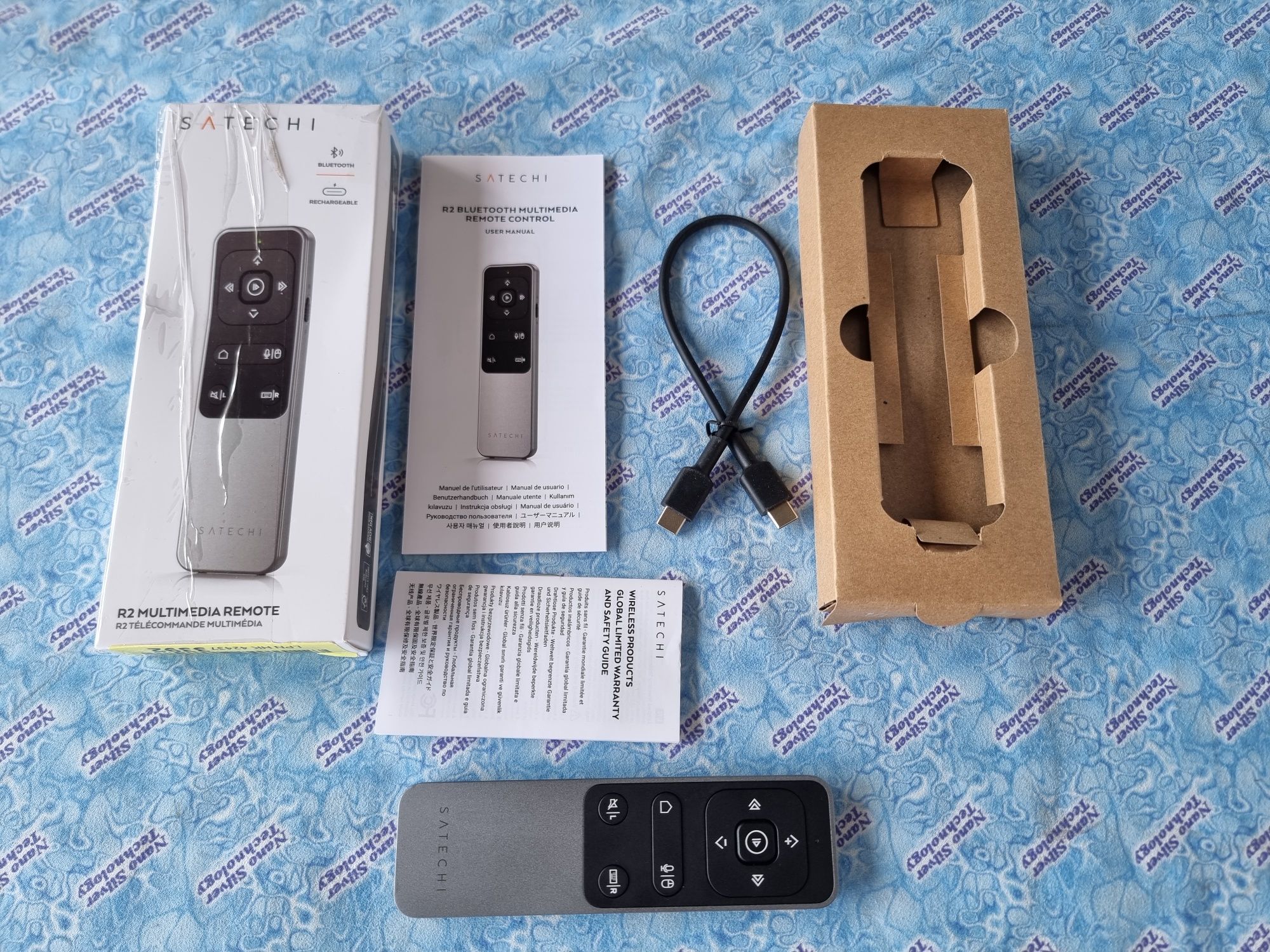 Nowy PILOT SATECHI R2 Bluetooth zdalne sterowanie multimediami SZARY