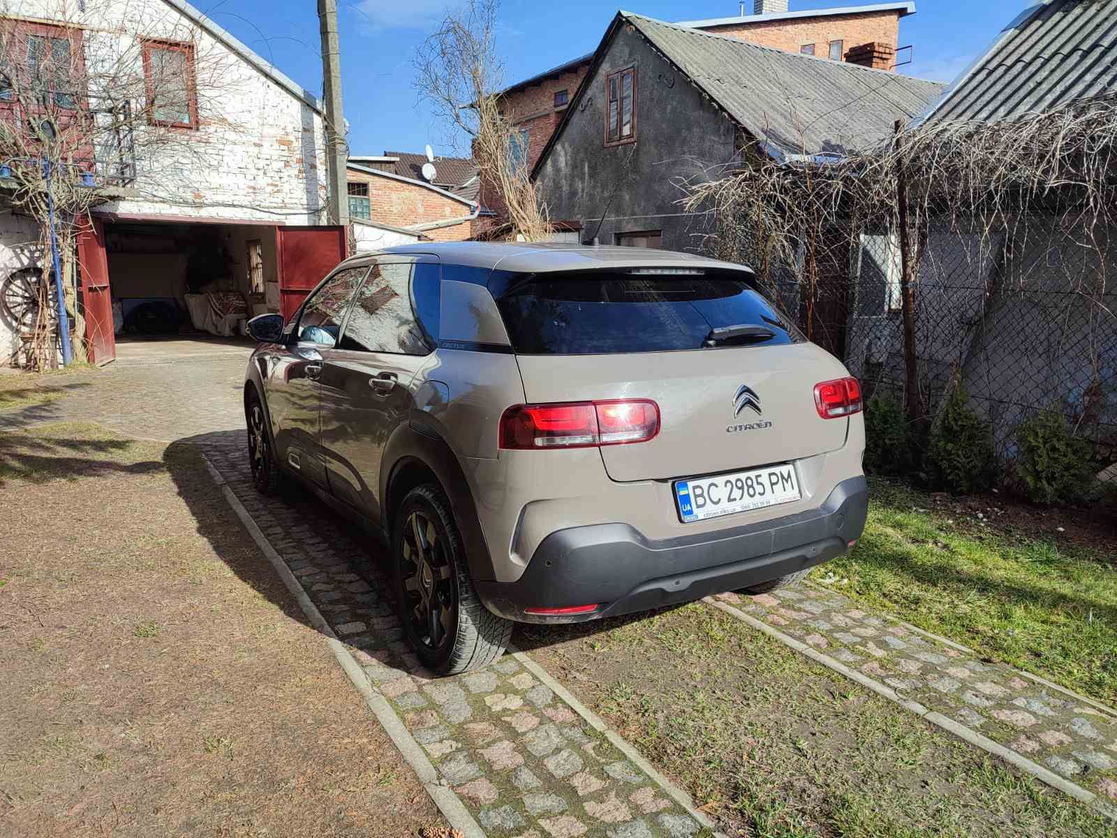 Citroen C4 Cactus 1,6 дизель, АКПП, 18 рік