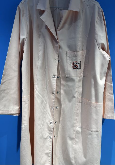 Fartuch laboratoryjny medyczny rozm.L/XL nowy